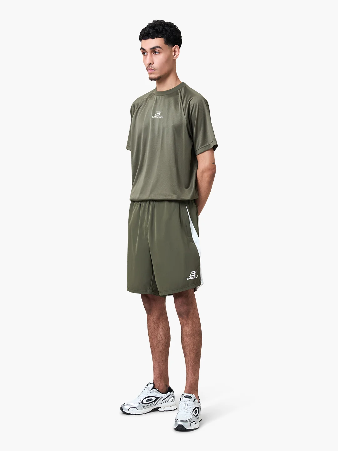 PERFORMANCE SHORTS | OLIVE - Image 4